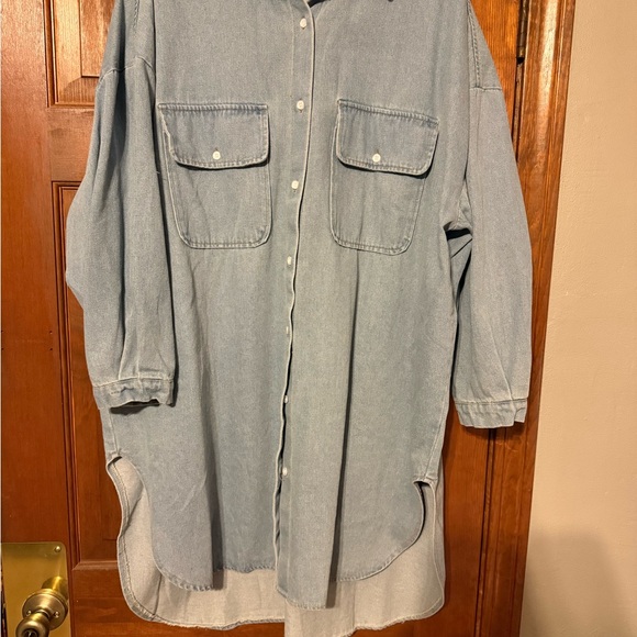 Denim Button-up shacket - Picture 2 of 3